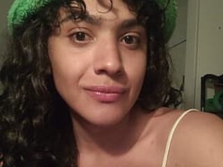Webcam Snapshot for Laura Artista